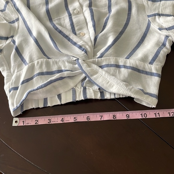 OLIVACEOUS - Picture 13 of 14